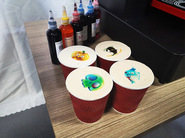 Halloween-café-latte-art-imprimé-avec-des-images-comestibles