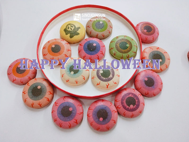 HAPPY-HALLOWEEN-MACARONS